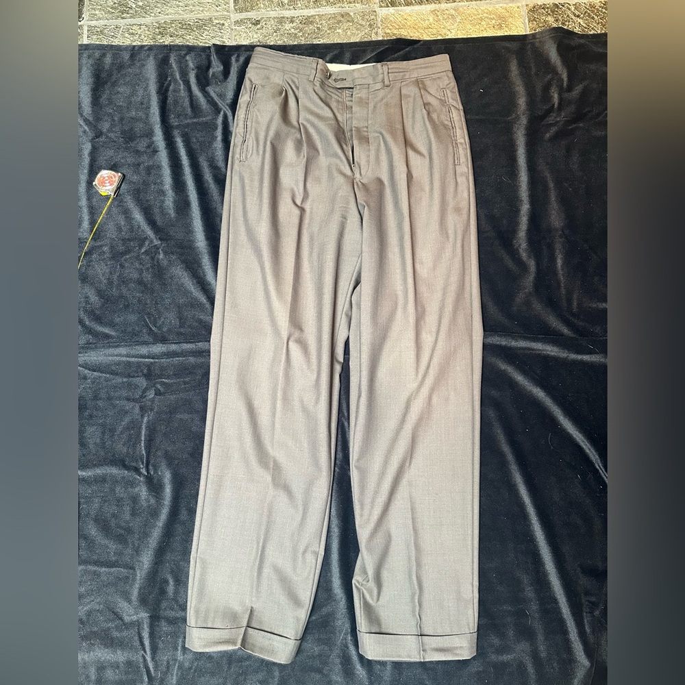 Giorgio Armani Gray Dress Pants Elegant Style